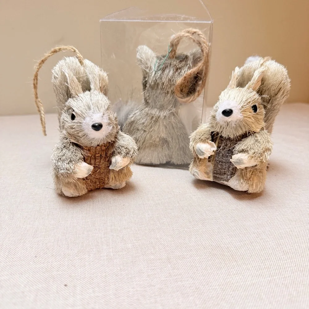 Straw Bristle Christmas Ornaments Decor Squirrels And Fox